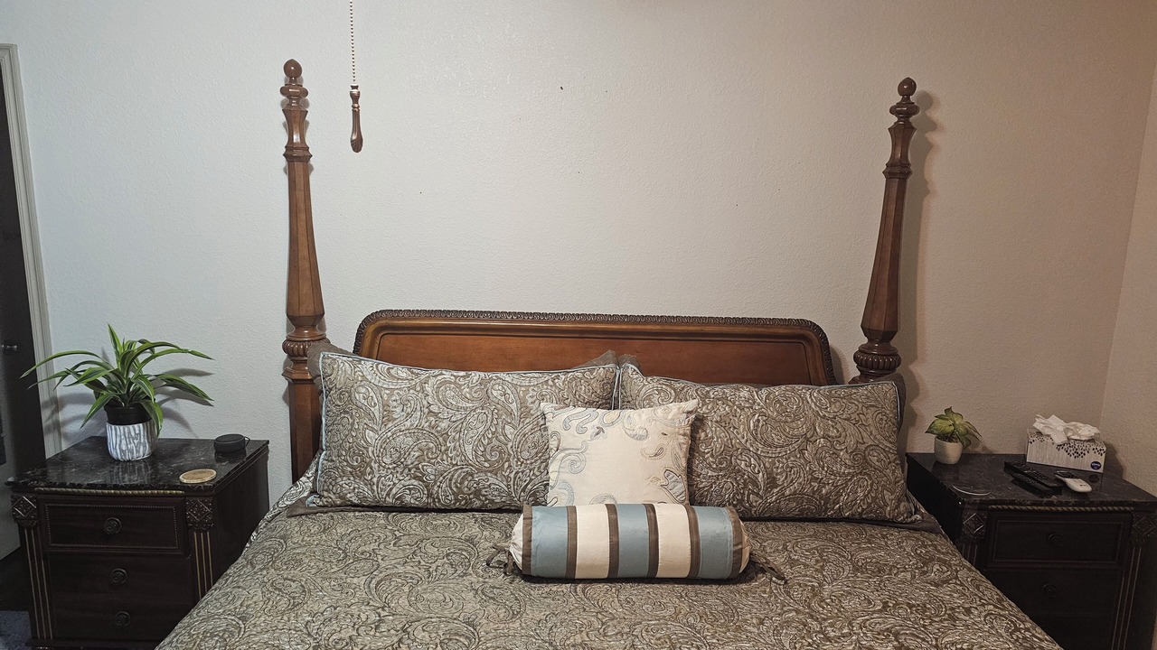 Photo of Bedroom in Moore