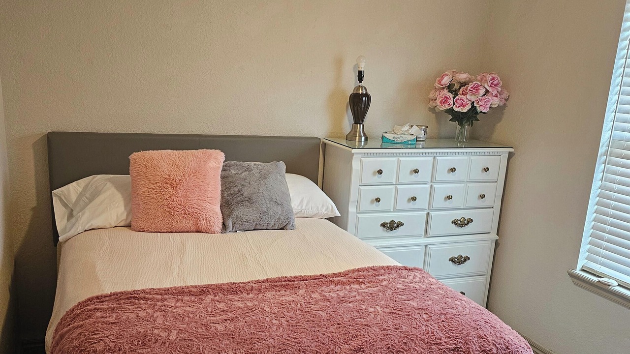 Photo of Bedroom in Moore