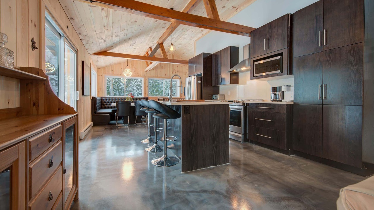 Photo of Kitchen in Blue Sea
