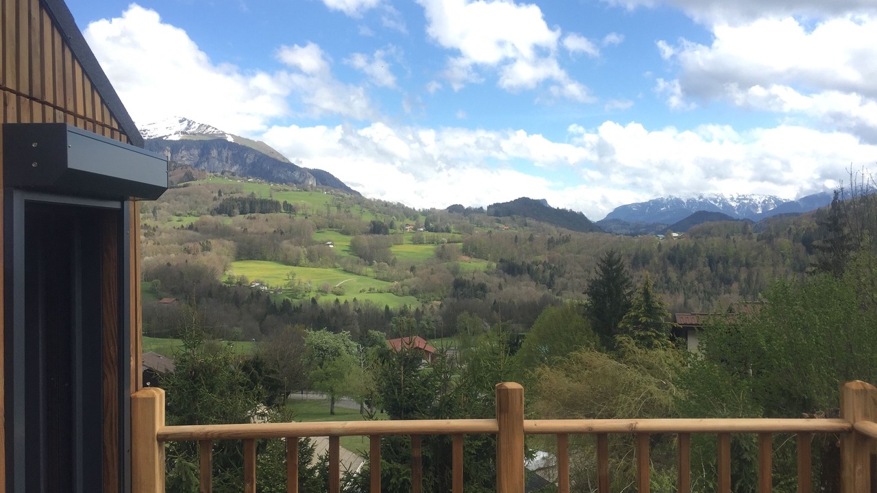 Photo of Outdoor in Onnion