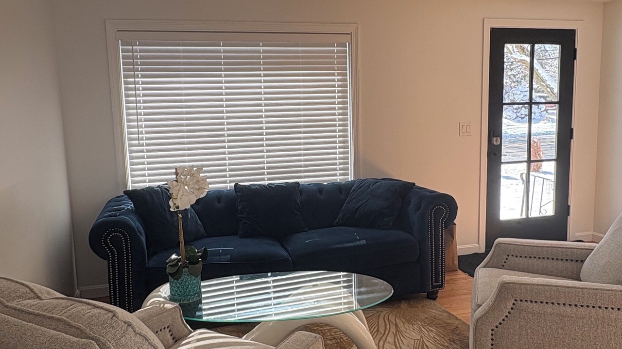 Photo of Livingroom in Newburyport