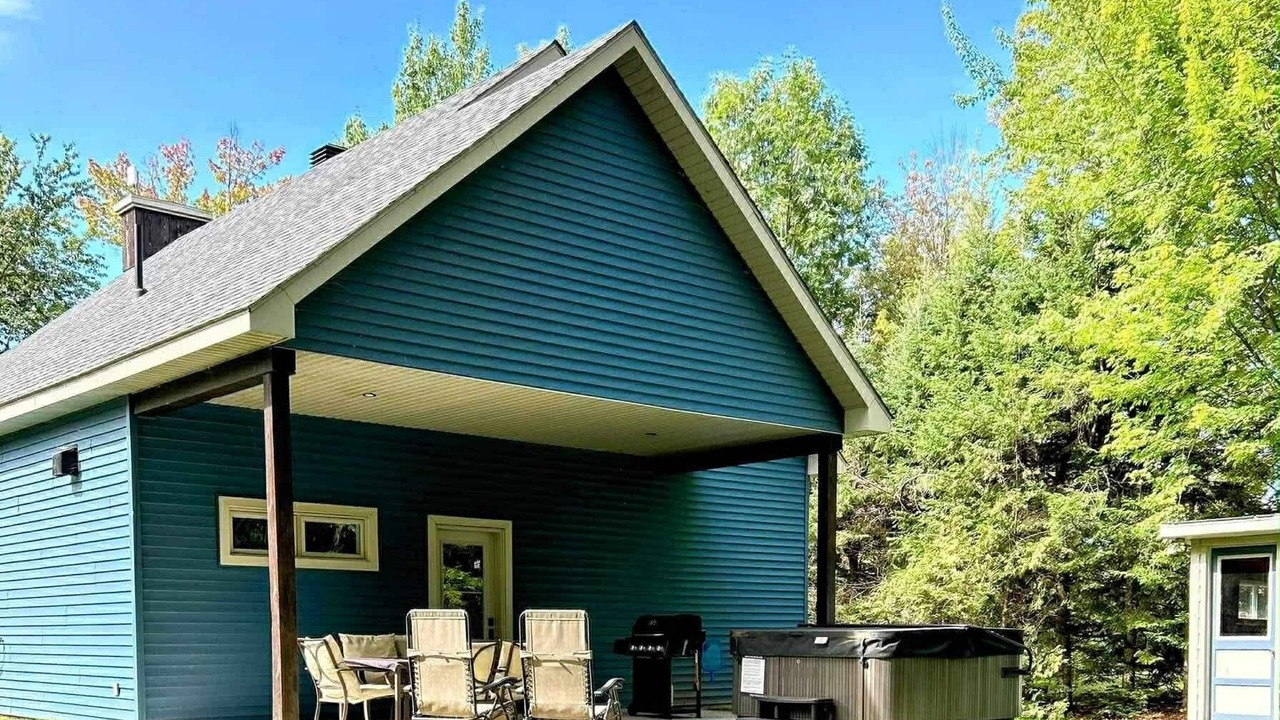 Photo of Patio Balcony in Beaulac-Garthby