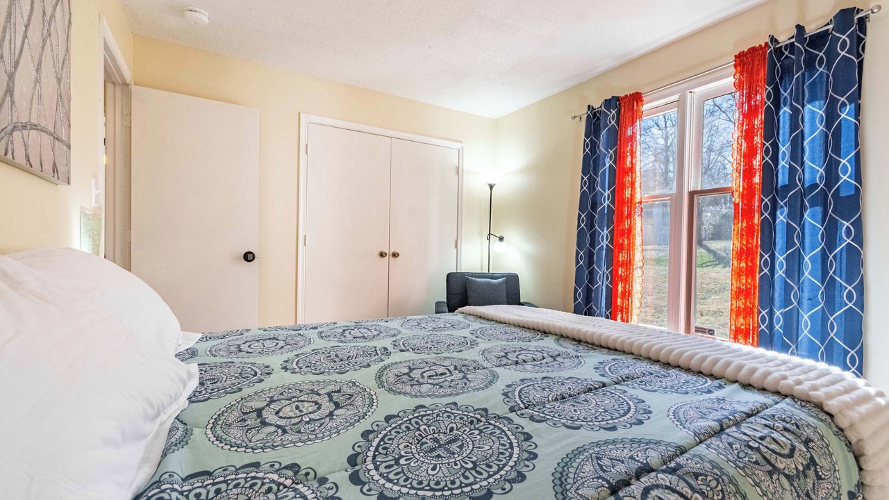 Photo of Bedroom in Greensboro