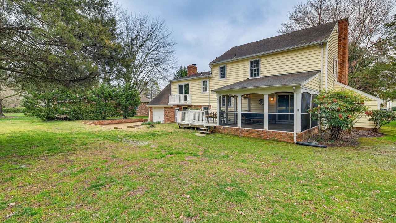 Photo of Outdoor in North Chesterfield