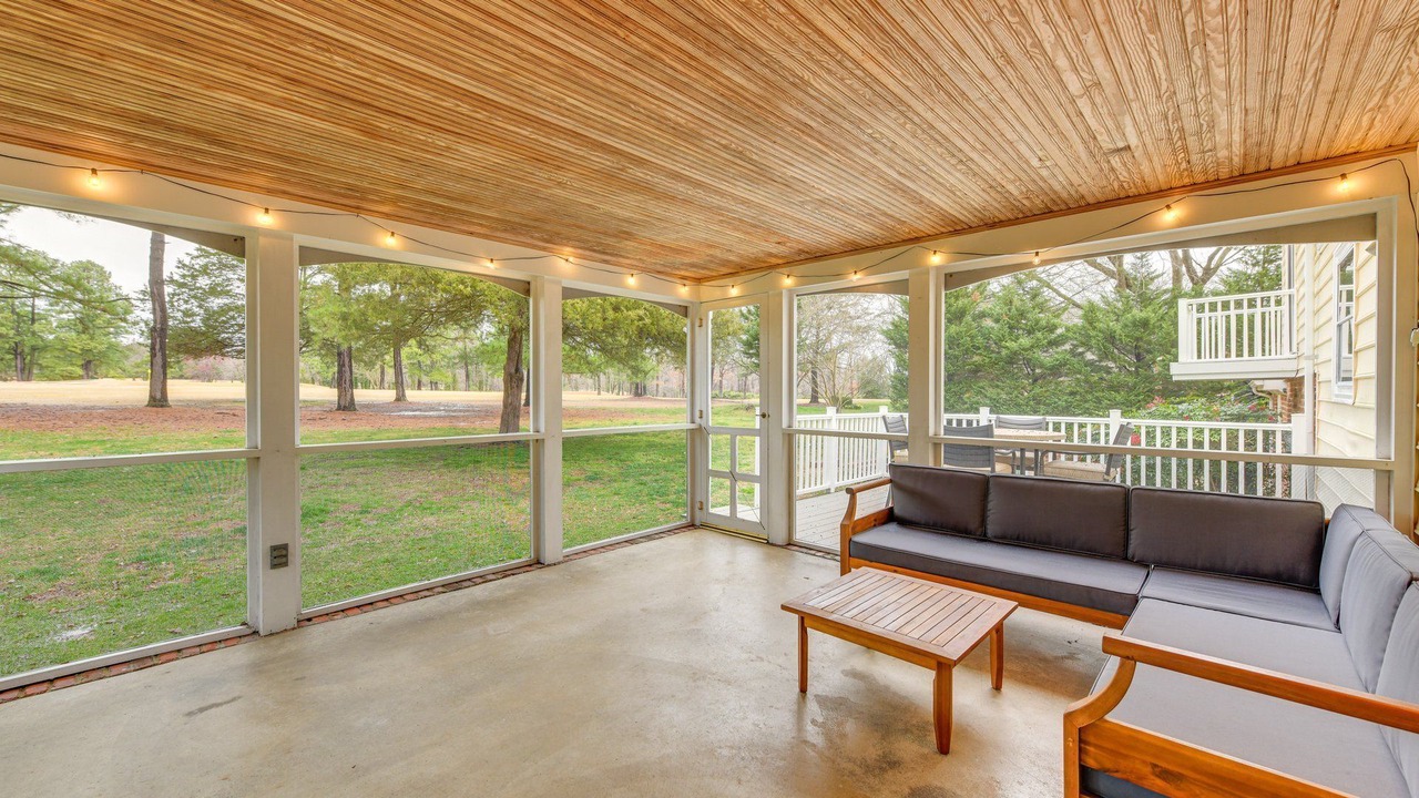 Photo of Patio Balcony in North Chesterfield