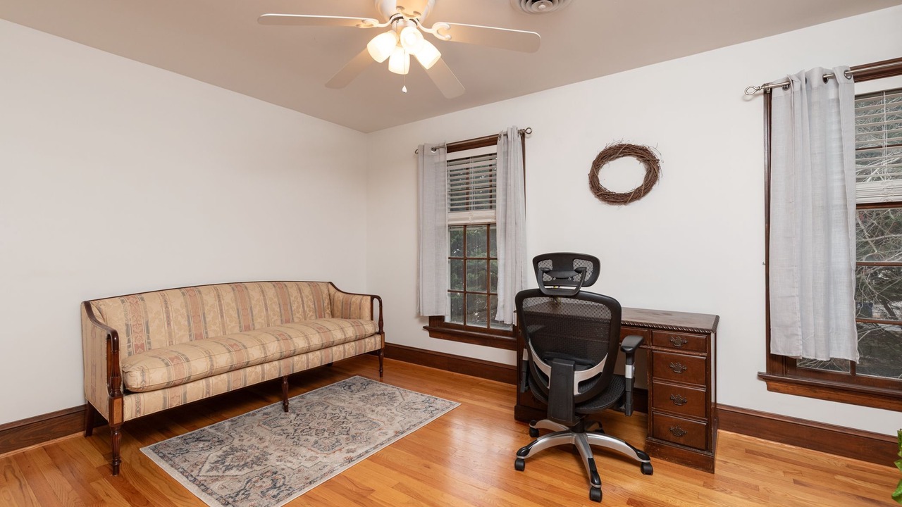 Photo of Livingroom in North Chesterfield