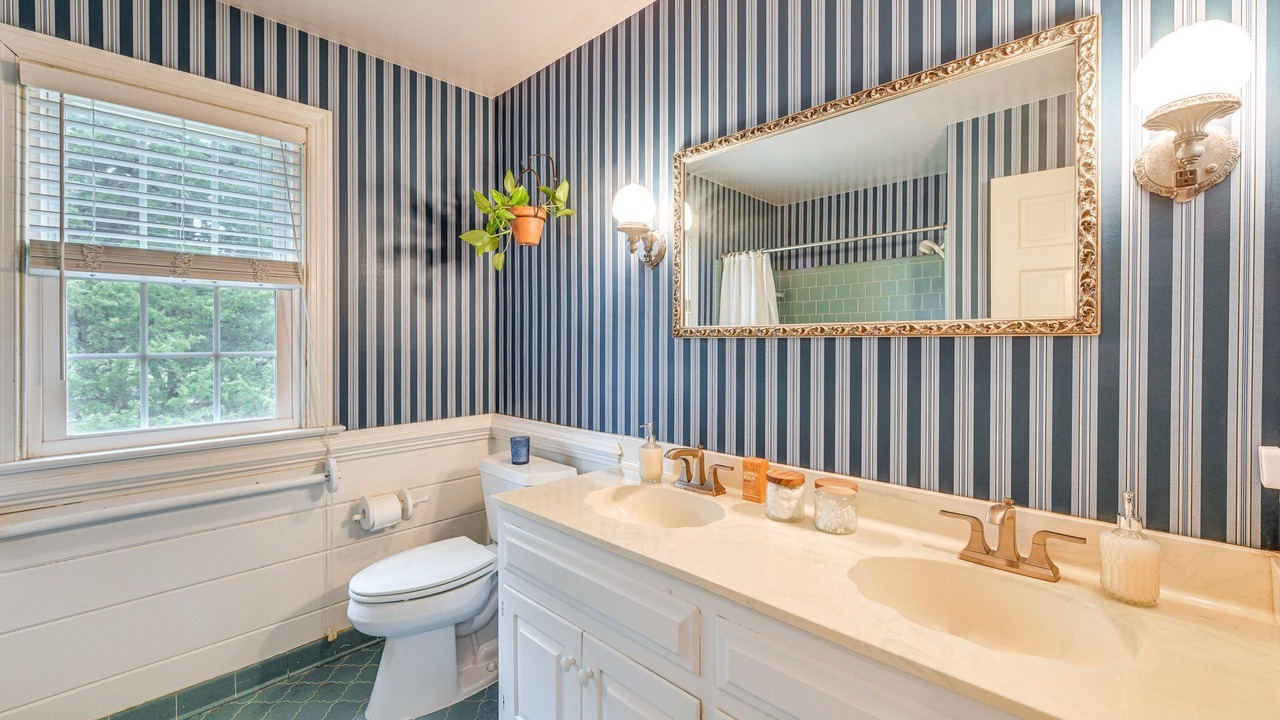 Photo of Bathroom in North Chesterfield