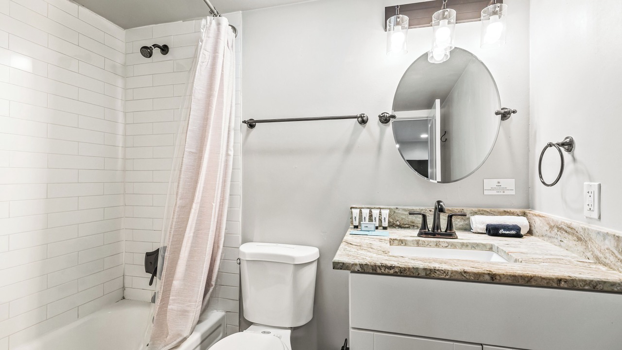 Photo of Bathroom in Junius Heights