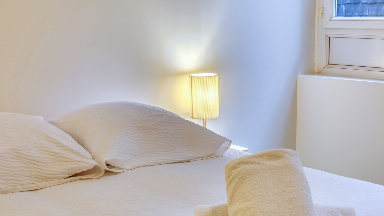 Photo of Bedroom in Rouen City Centre
