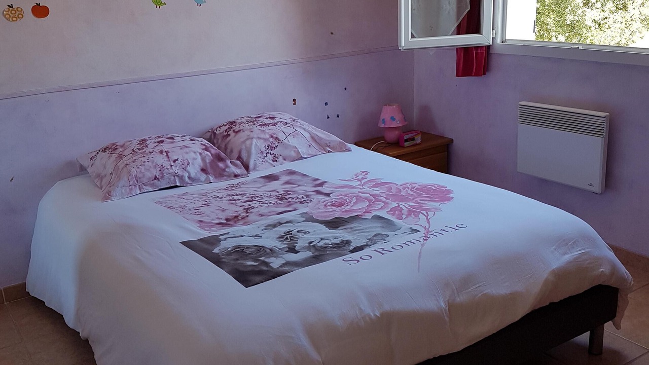 Photo of Bedroom in Flassans-sur-Issole