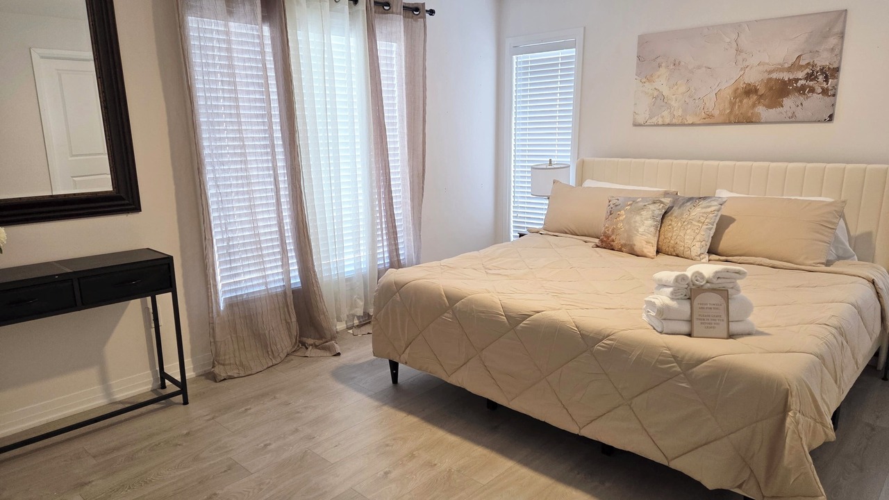 Photo of Bedroom in Bowmanville