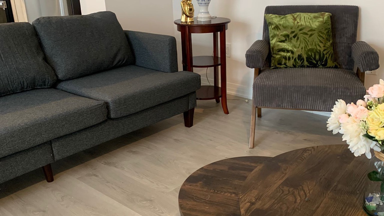 Photo of Livingroom in Bowmanville