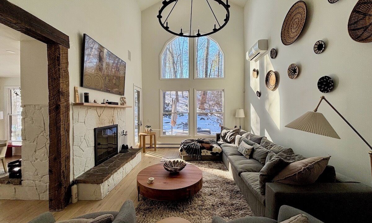 Photo of Livingroom in New Marlborough