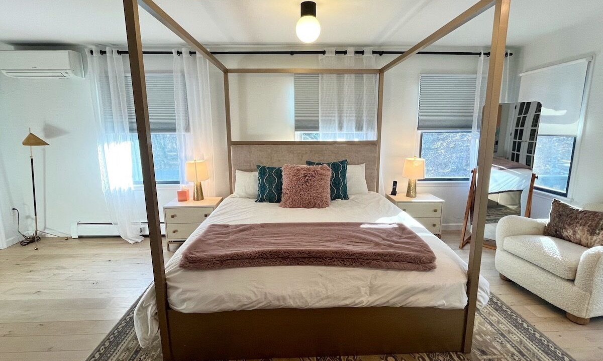 Photo of Livingroom in New Marlborough