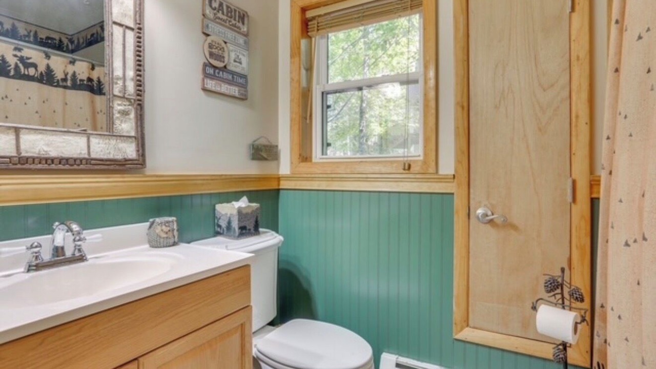 Photo of Bathroom in Lake Ariel