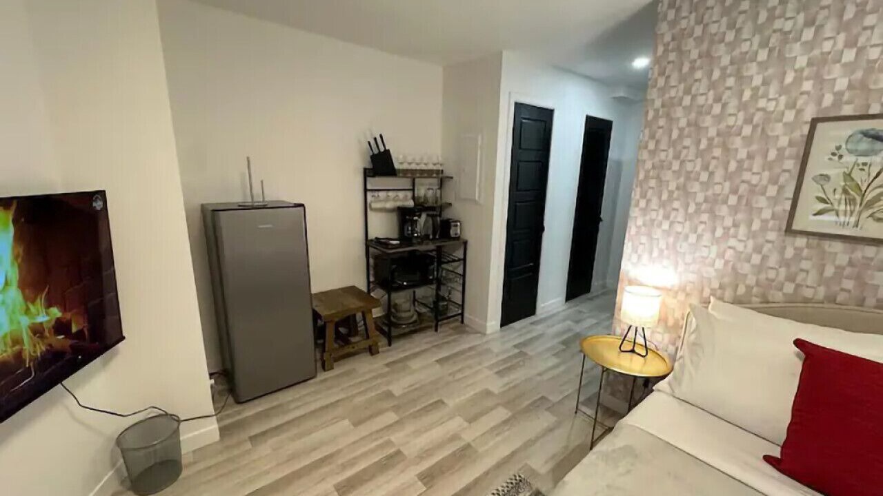 Photo of Bedroom in Cote-Des-Neiges—Notre-Dame-De-Grace