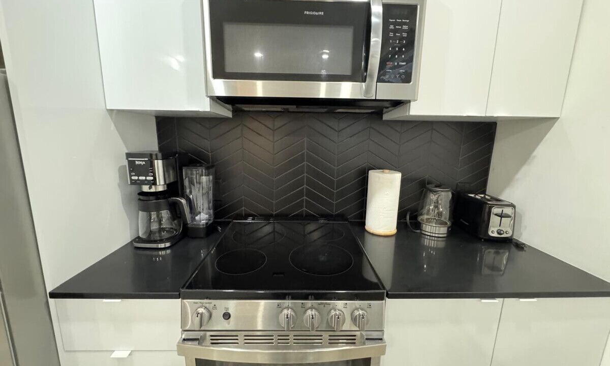 Photo of Kitchen in Cote-Des-Neiges—Notre-Dame-De-Grace