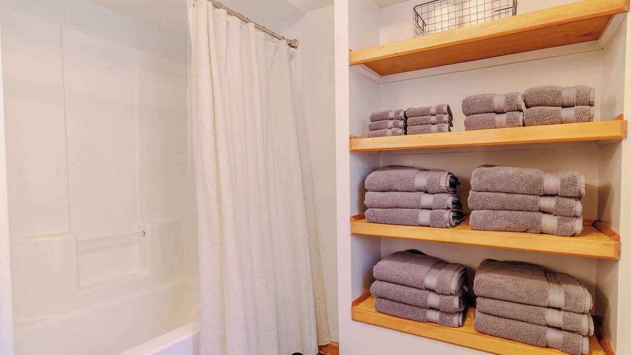 Photo of Bathroom in Williamstown