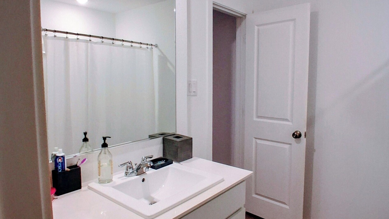 Photo of Bathroom in Aubrey