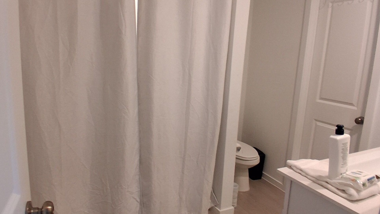 Photo of Bathroom in Aubrey