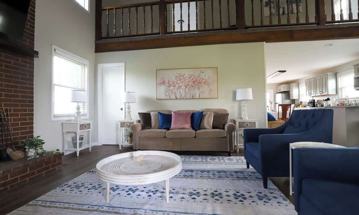 Photo of Livingroom in Greeneville