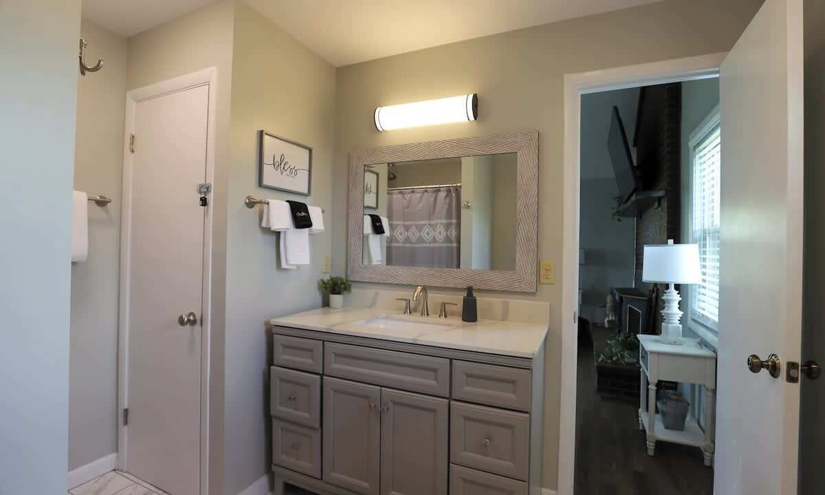 Photo of Bathroom in Greeneville