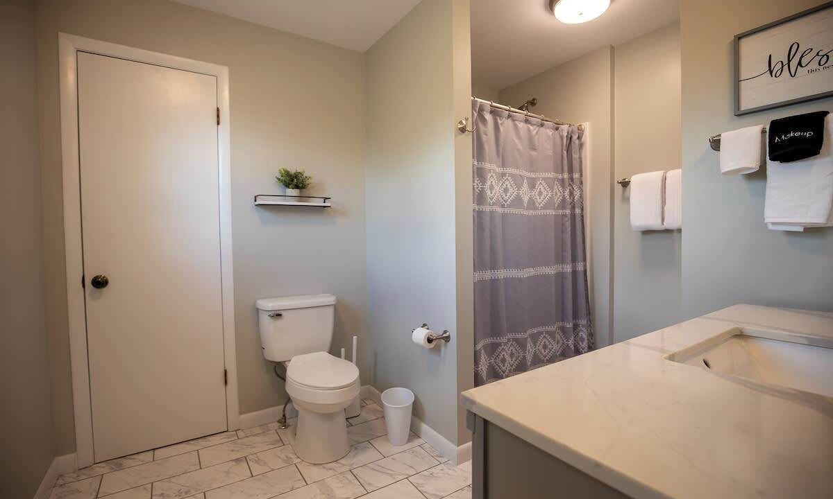 Photo of Bathroom in Greeneville