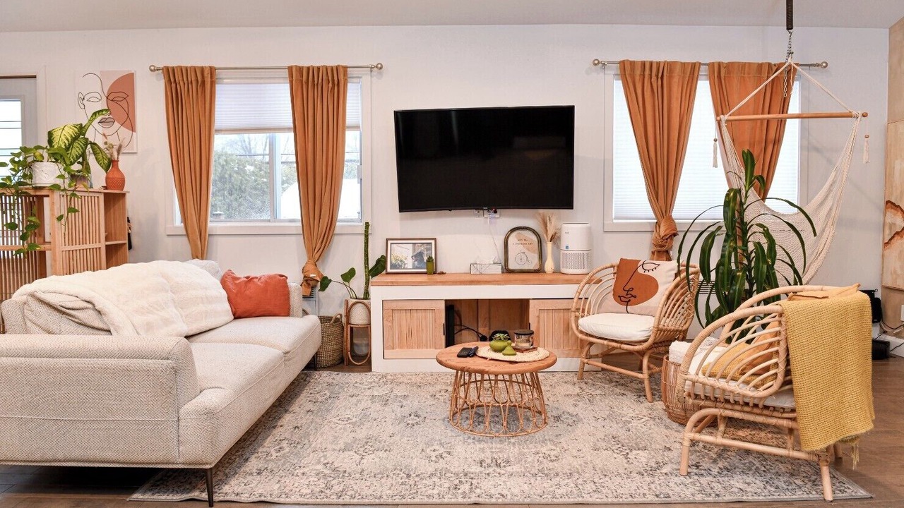 Photo of Livingroom in La Riviere-du-Nord Regional County Municipality