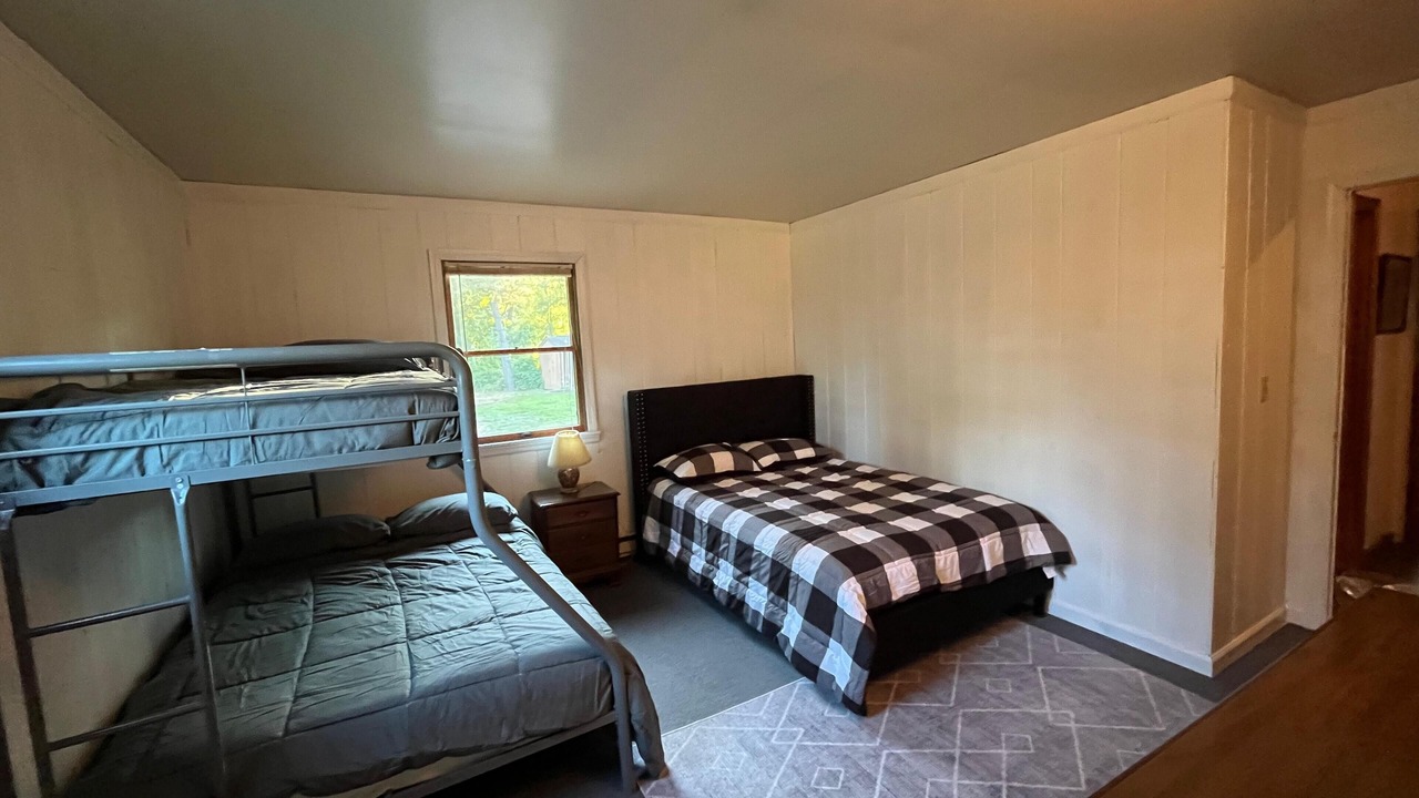 Photo of Bedroom in Mattawana