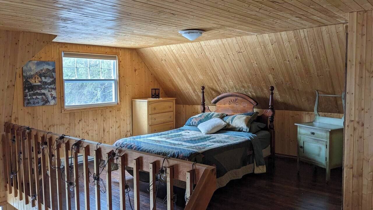Photo of Bedroom in Chateau-Richer