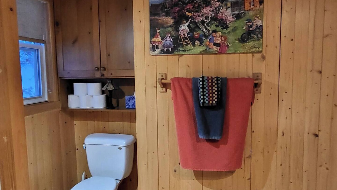 Photo of Bathroom in Chateau-Richer