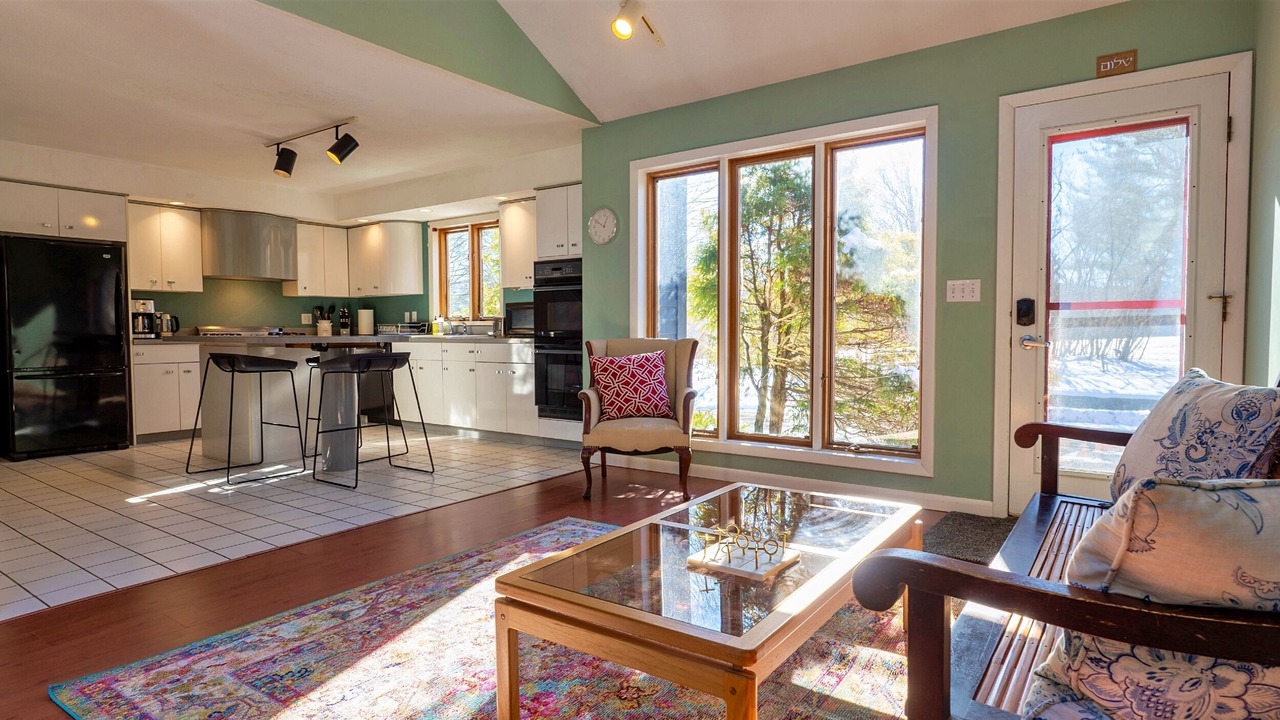 Photo of Kitchen in Lee