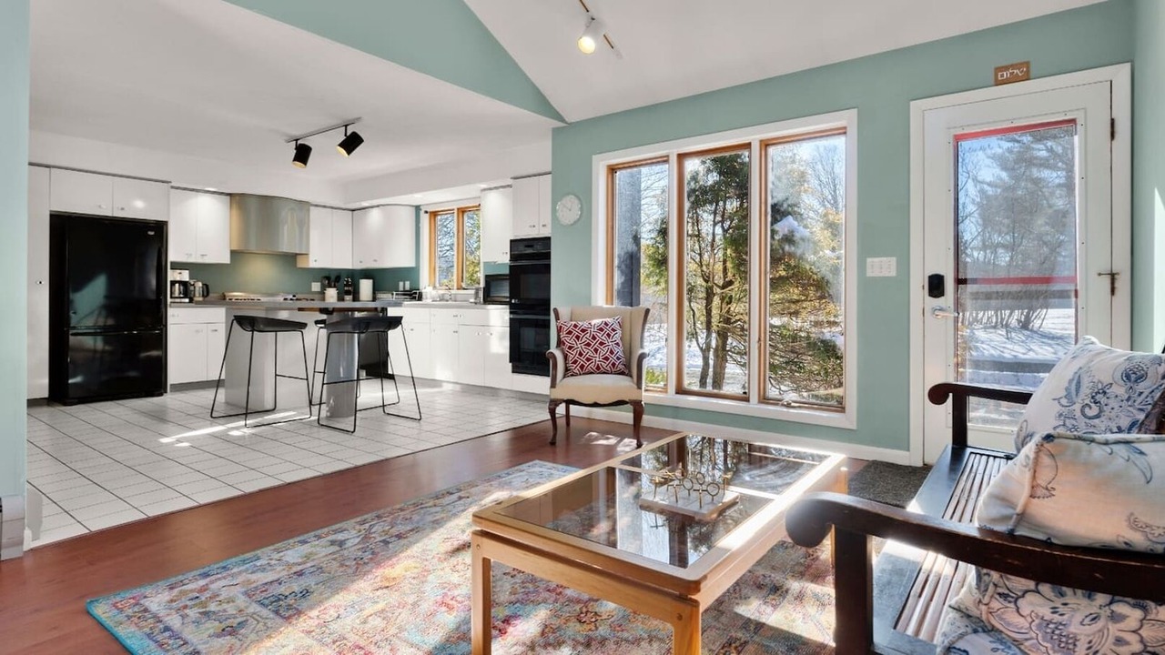 Photo of Kitchen in Lee