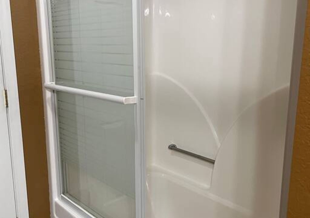 Photo of Bathroom in Desha
