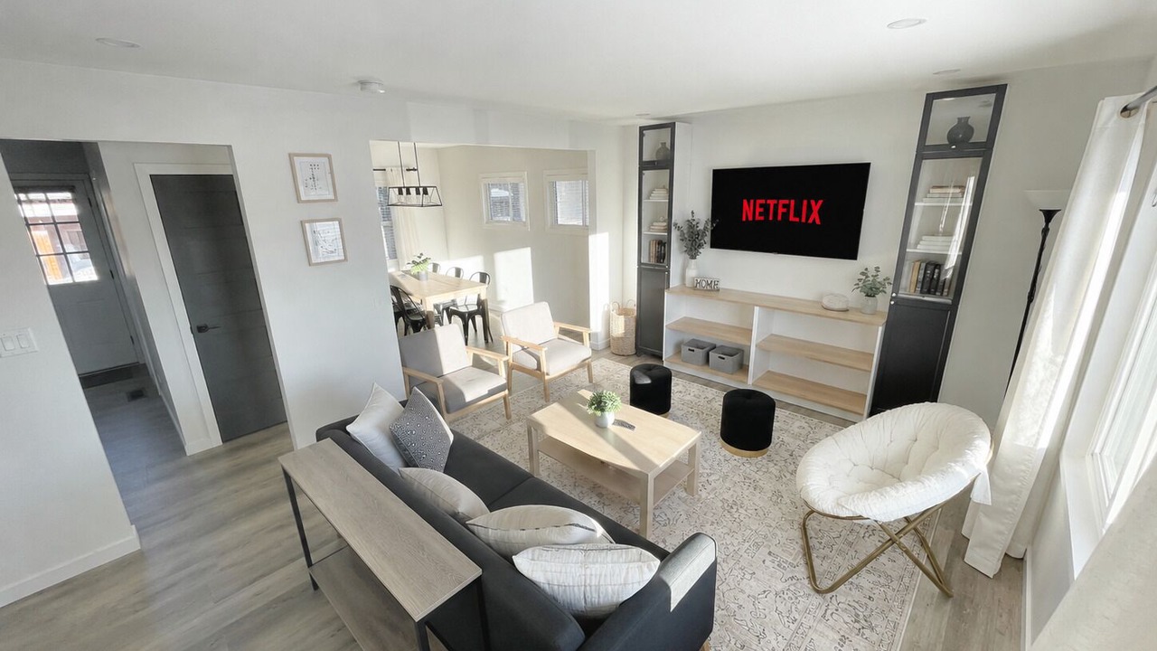 Photo of Livingroom in Regina