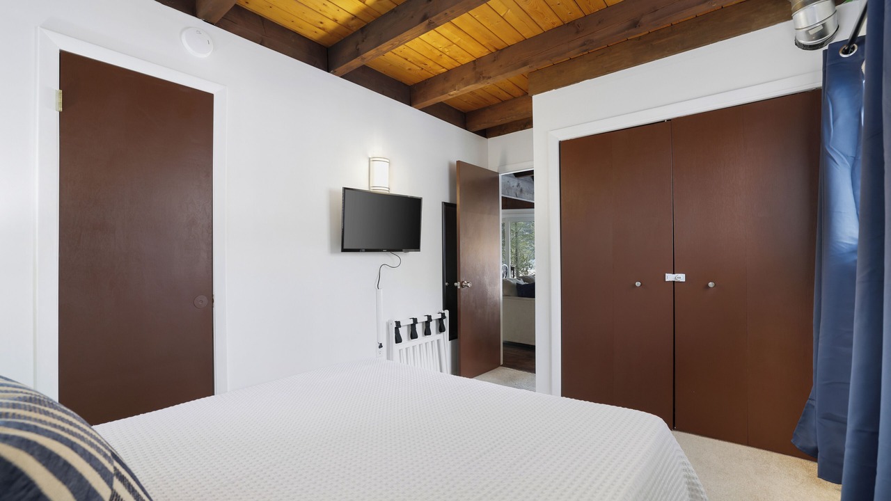 Photo of Bedroom in Hamlin