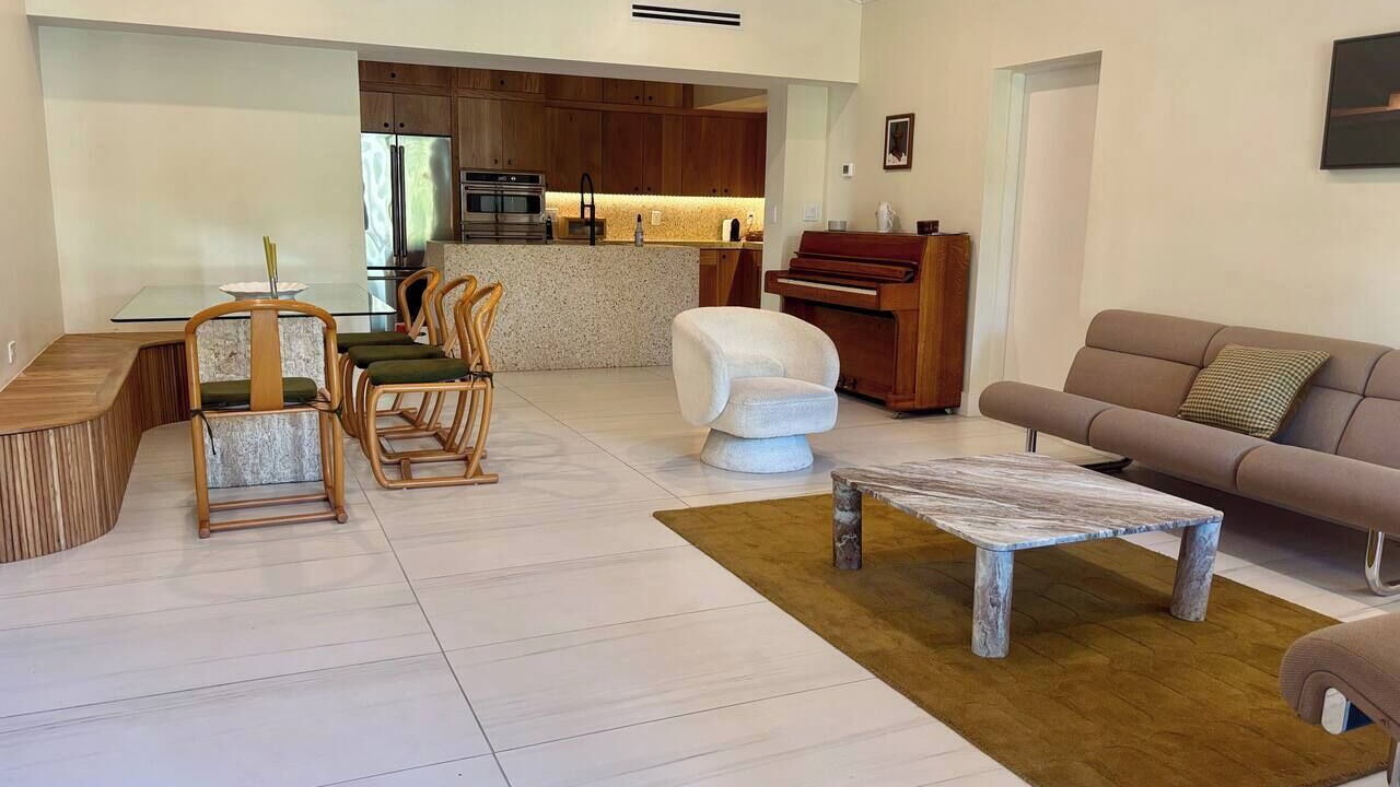 Photo of Livingroom in Miami Springs
