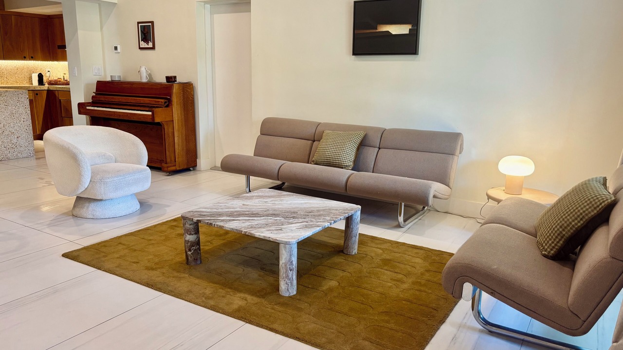 Photo of Livingroom in Miami Springs