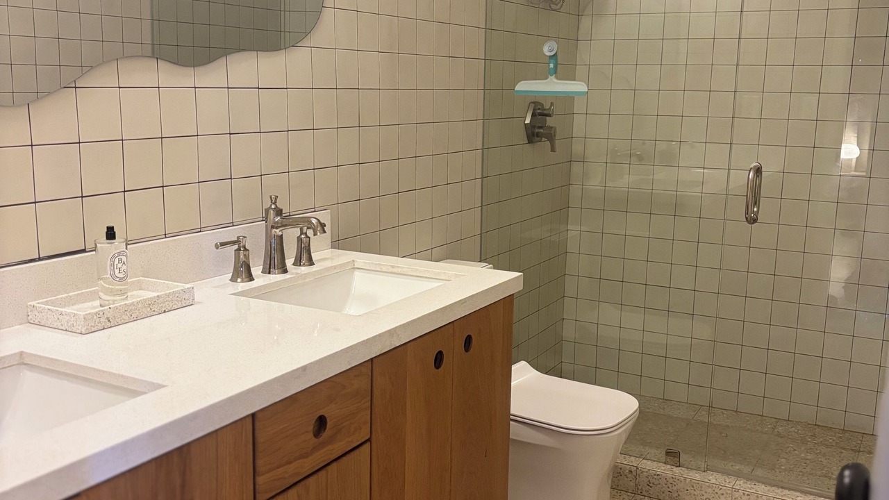 Photo of Bathroom in Miami Springs