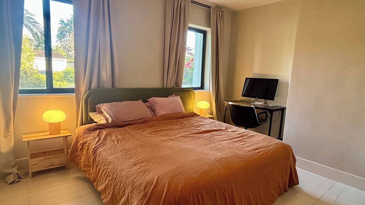 Photo of Bedroom in Miami Springs