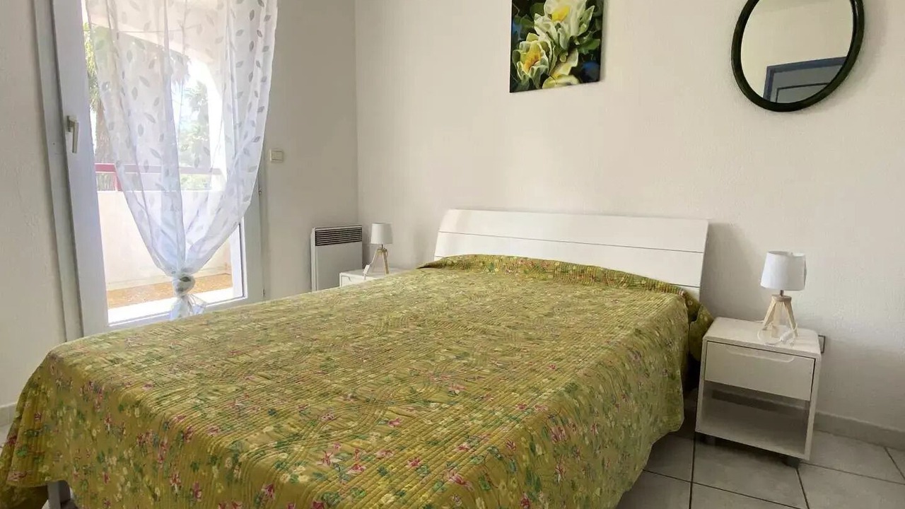 Photo of Bedroom in Le Port