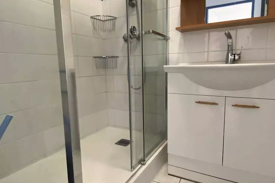 Photo of Bathroom in Le Port