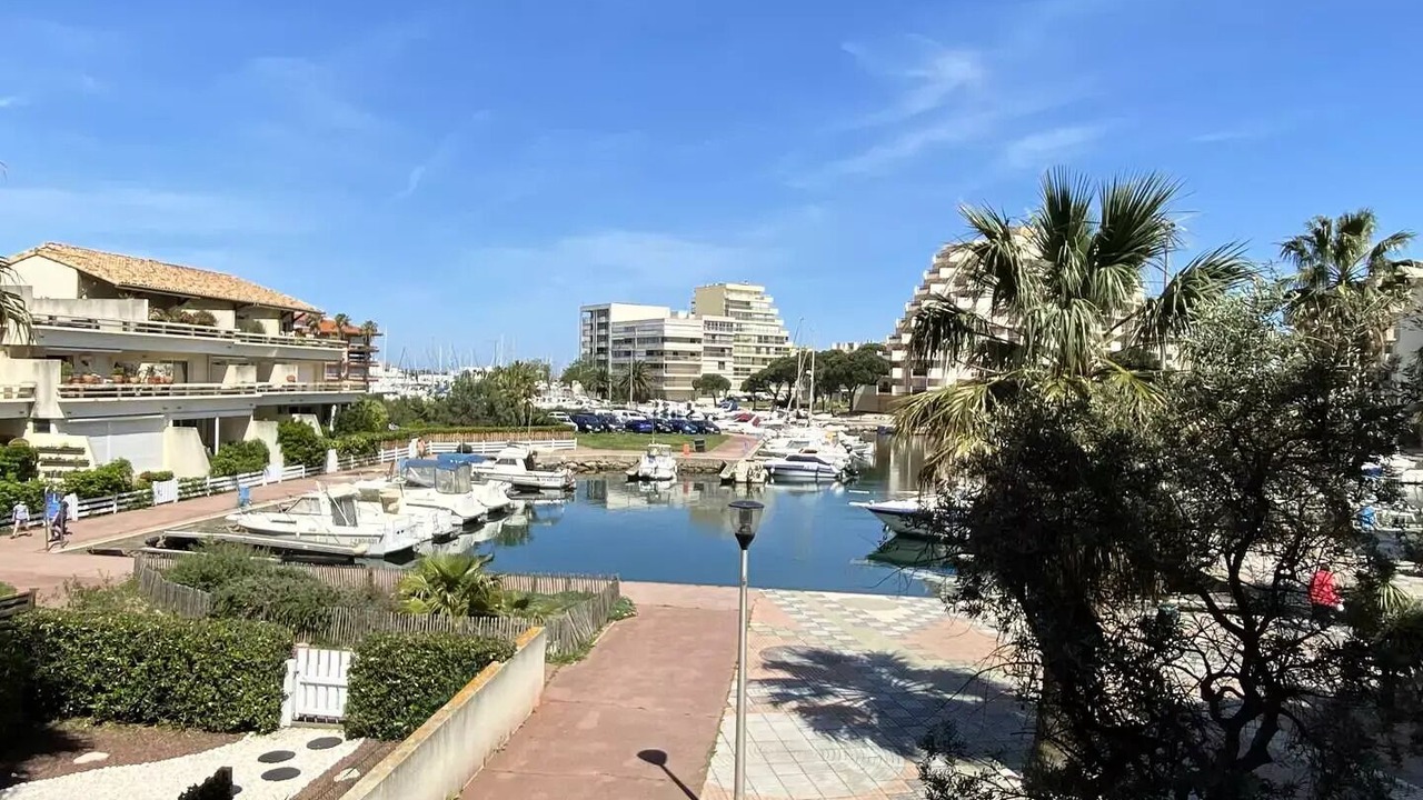 Photo of Others in Le Port
