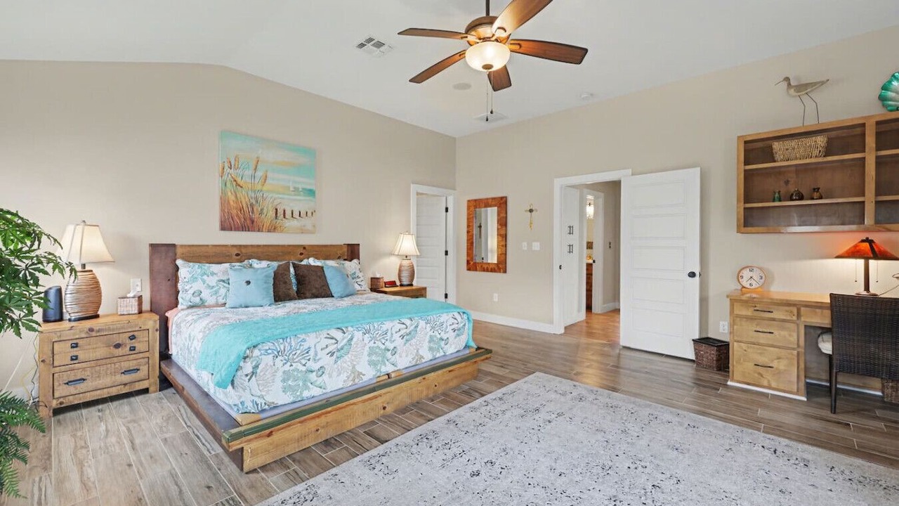 Photo of Bedroom in Rockport