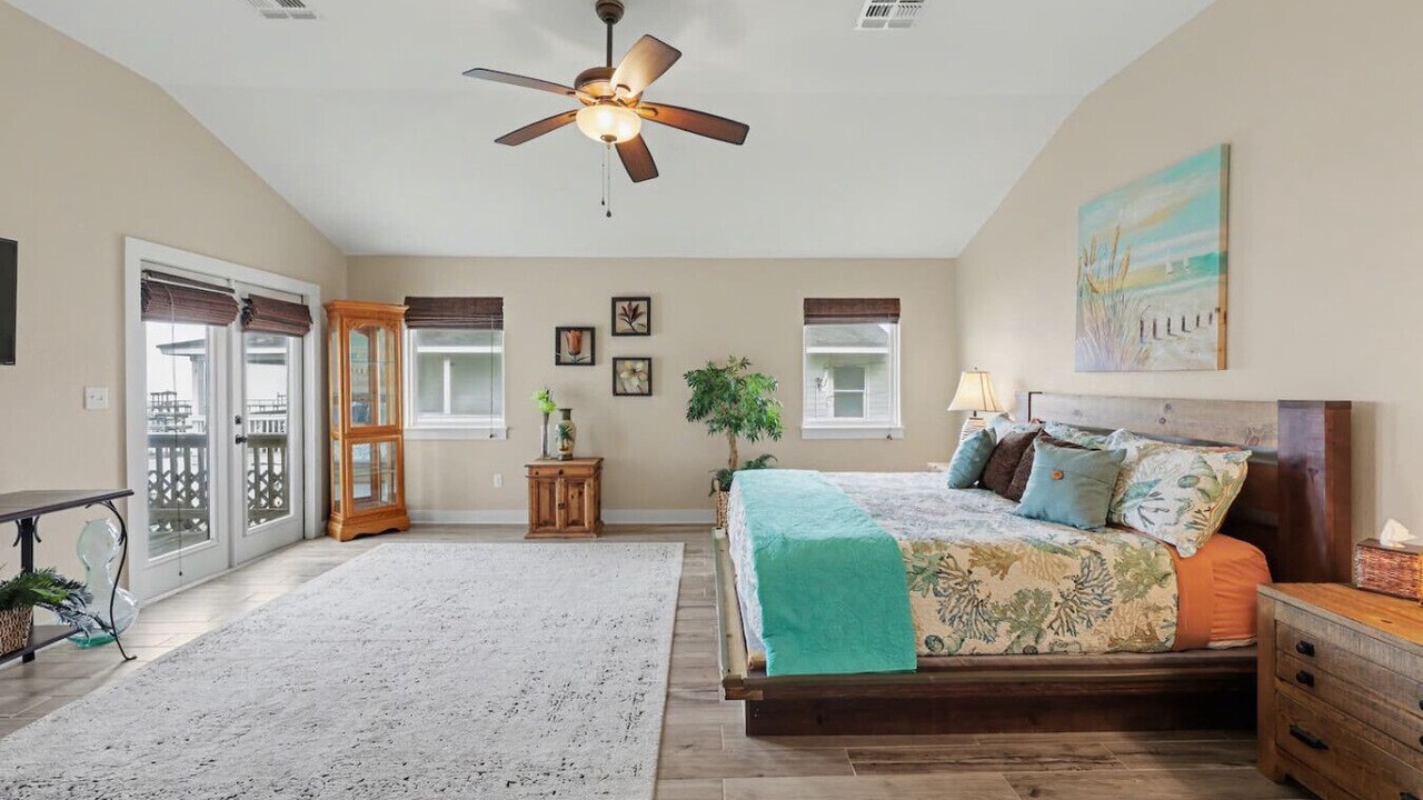 Photo of Bedroom in Rockport