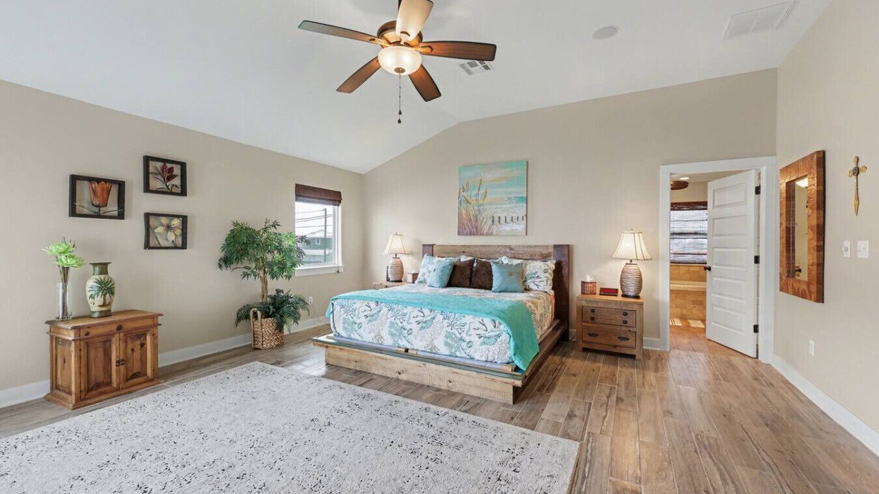 Photo of Bedroom in Rockport