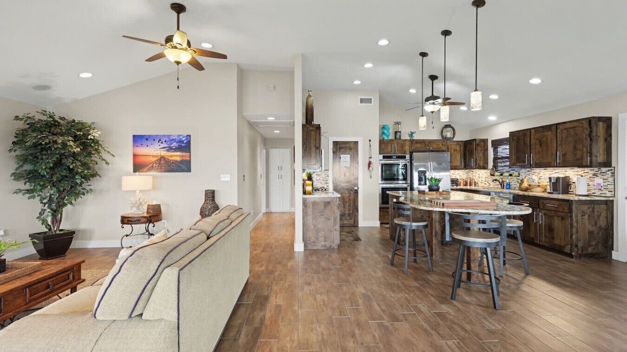Photo of Livingroom in Rockport
