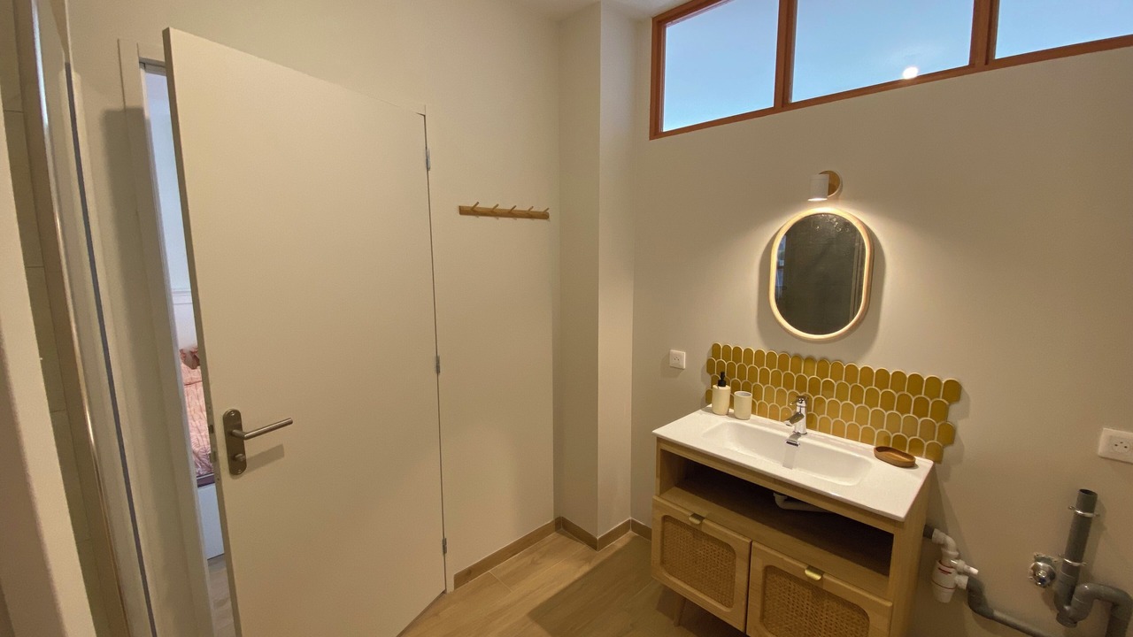 Photo of Bathroom in Falaise