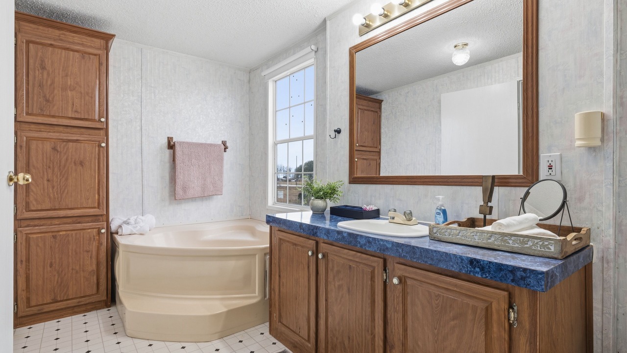 Photo of Bathroom in Lissie