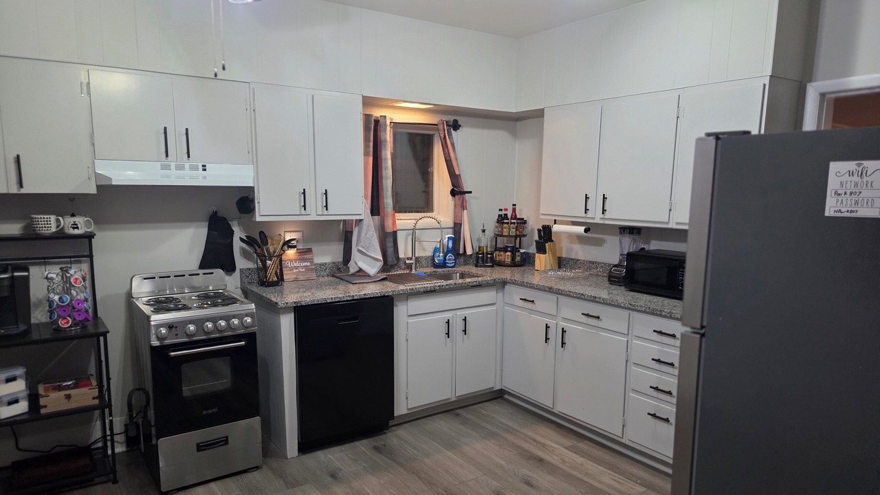 Photo of Kitchen in Streator